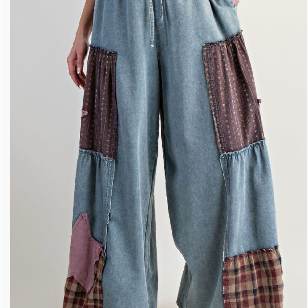 Easel Wide Leg Pants with Patchwork Design - Picture 3 of 9